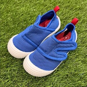 Cat & Jack Slip On Water Shoes